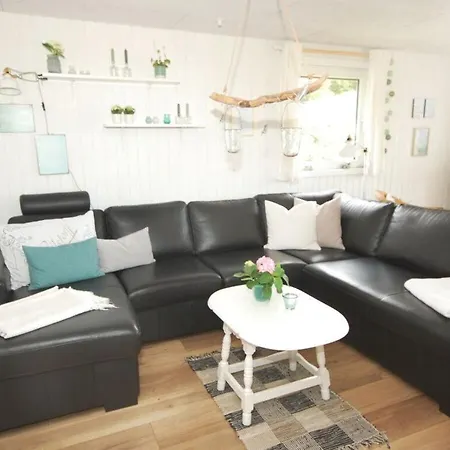 Hus Almatra Bbh 18 Bjerregård